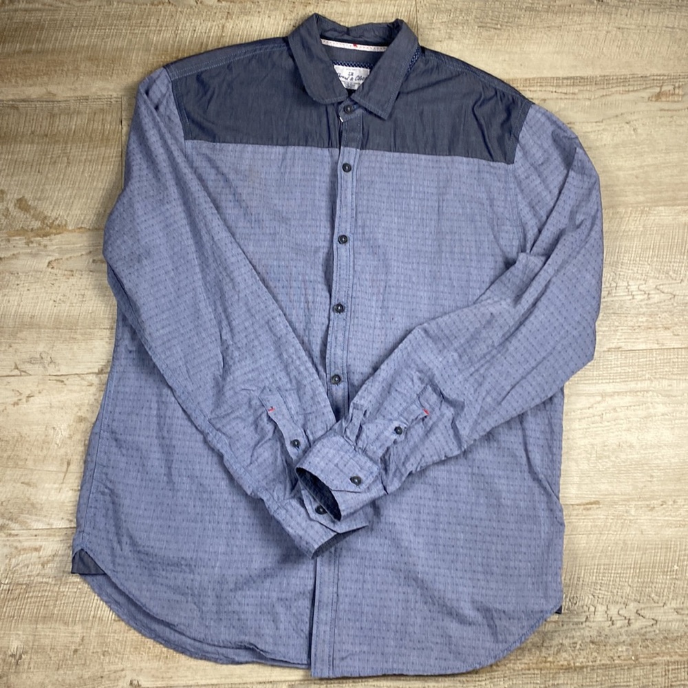 Thread & Cloth Mens Button Down